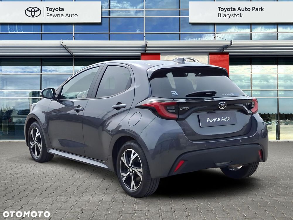 Toyota Yaris Hybrid 1.5 Style - 4