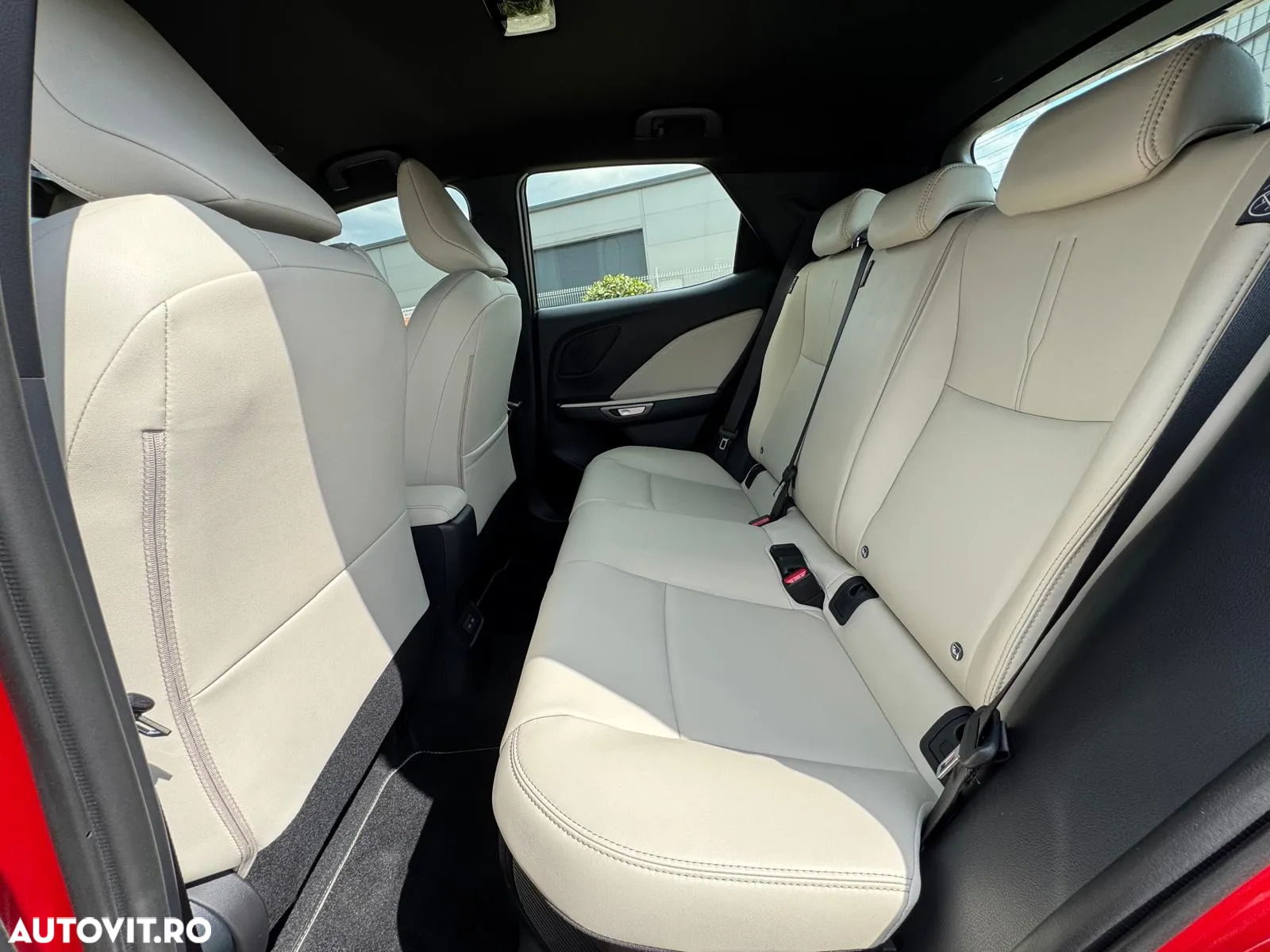 Lexus LBX 1.5 HEV 4x2 CVT Elegant - 25
