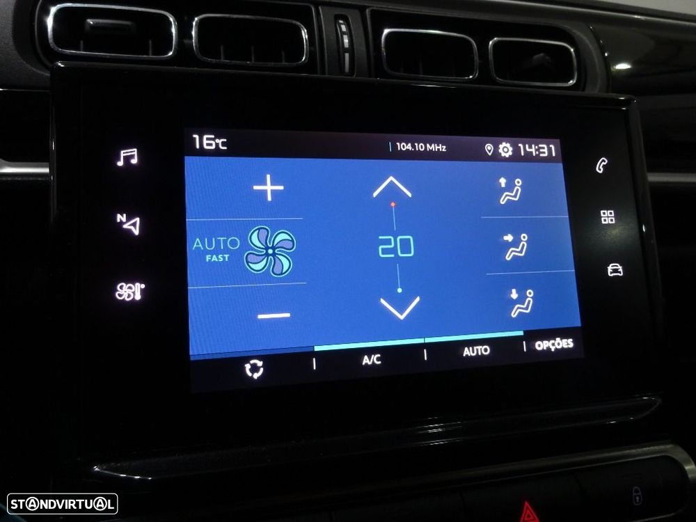 Citroën C3 1.2 PureTech Shine - 20