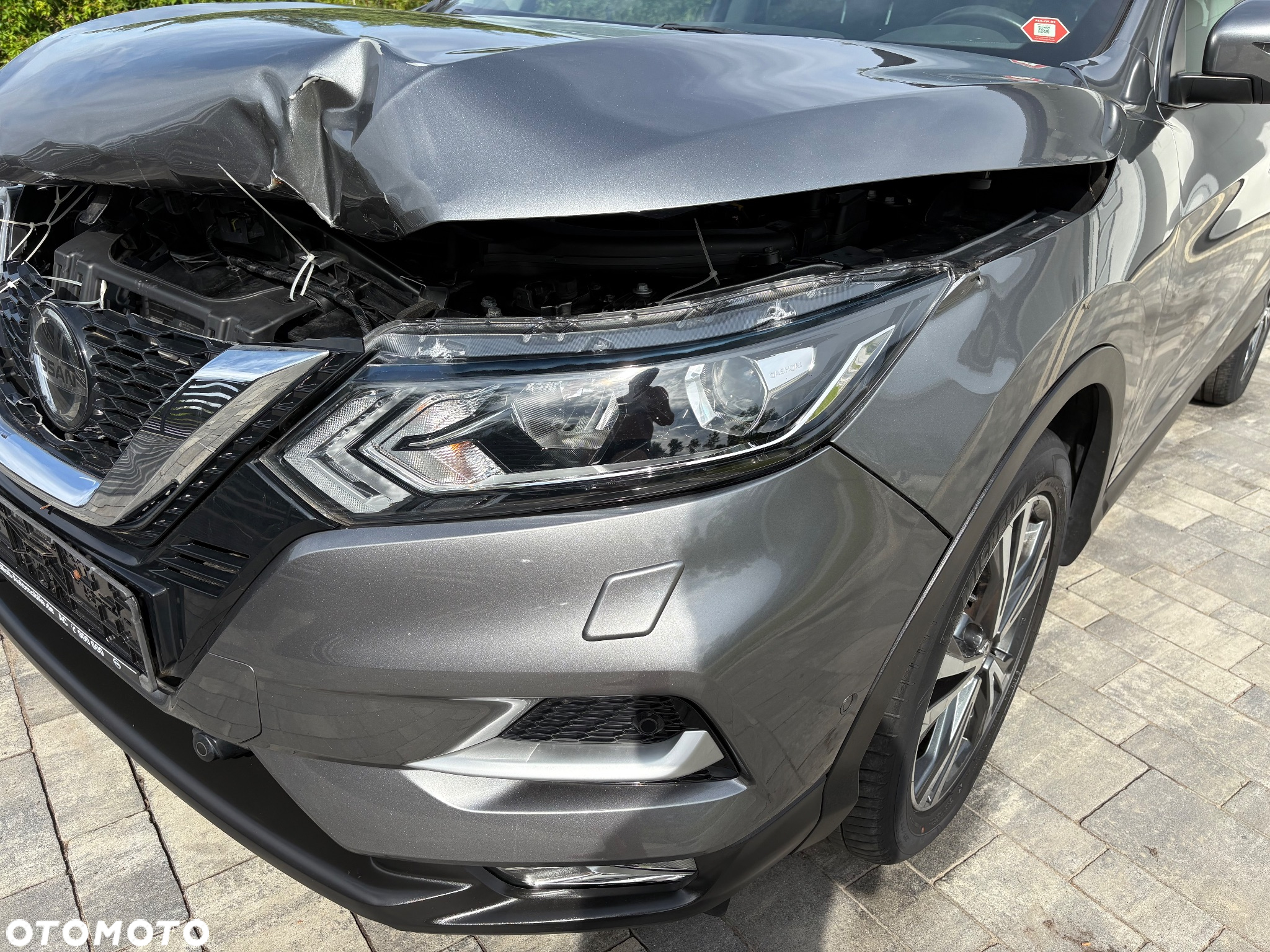 Nissan Qashqai 1.6 dCi Xtronic N-Connecta - 18
