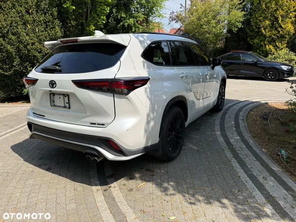 Toyota Highlander - 6