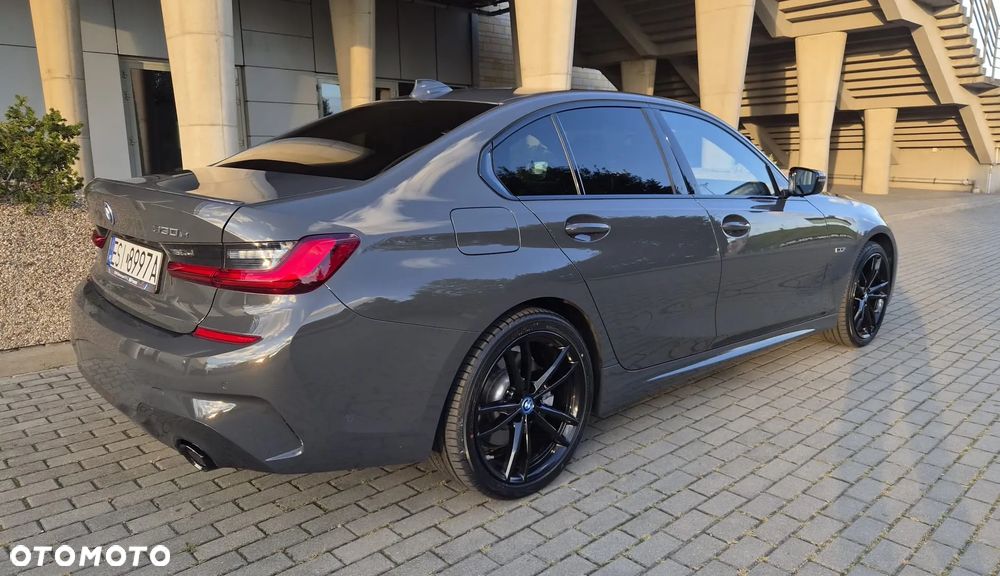 BMW Seria 3 330e PHEV xDrive M Sport sport - 12