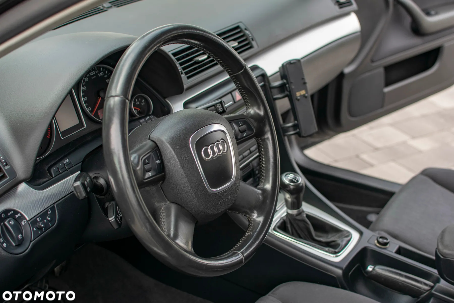 Audi A4 - 33