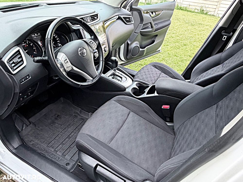 Nissan Qashqai 1.2 DIG-T Start/Stop X-TRONIC Tekna - 11