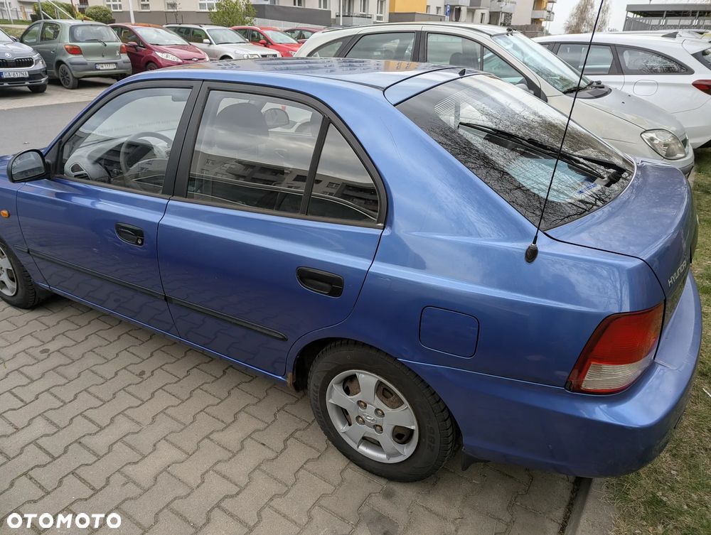 Hyundai Accent 1.5 Comfort - 18