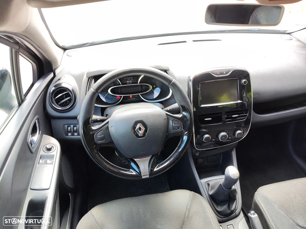 Renault Clio Sport Tourer Energy dCi 90 Start & Stop Dynamique - 13