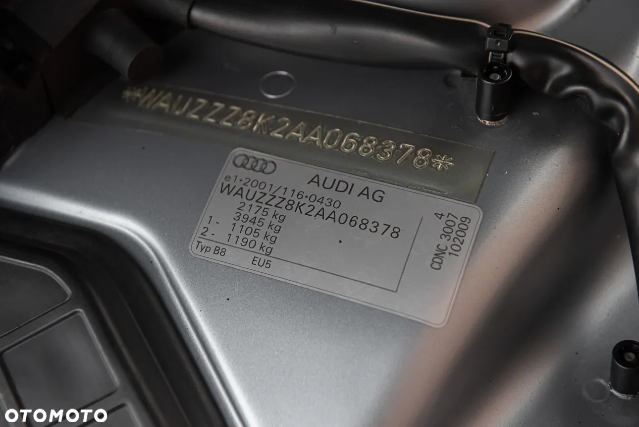 Audi A4 2.0 TFSI Quattro Line S tronic - 35