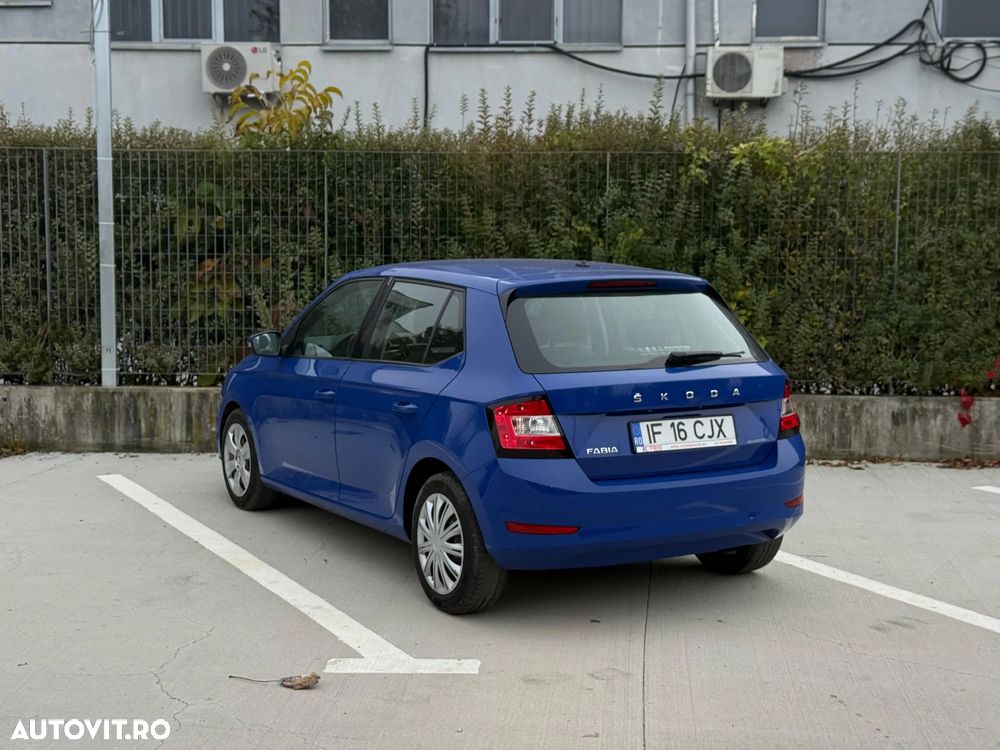 Skoda Fabia - 24