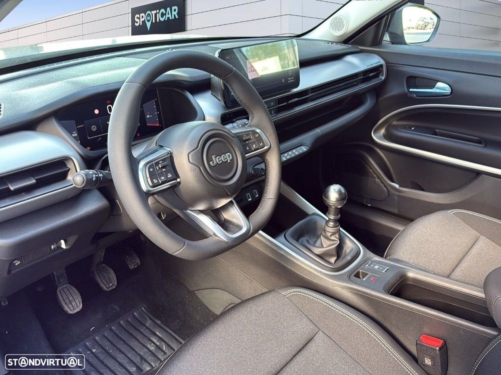 Jeep Avenger 1.2 GSE T3 Summit - 9