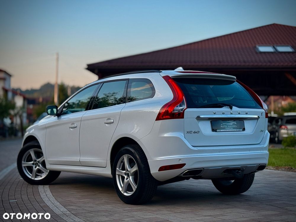 Volvo XC 60 D4 Drive-E Momentum - 14