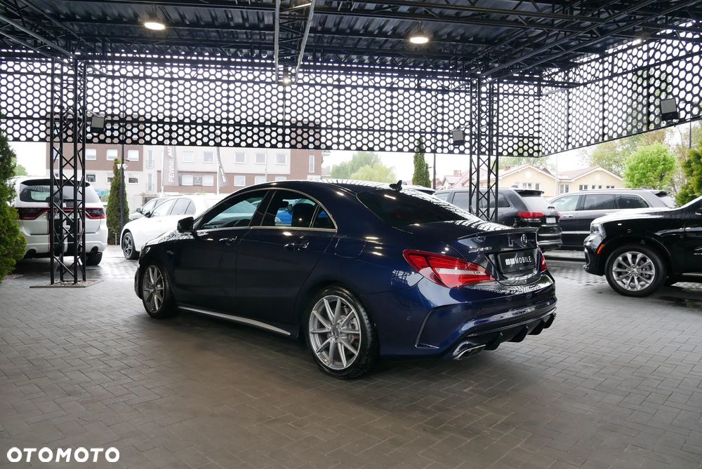 Mercedes-Benz CLA AMG 45 4Matic AMG Speedshift DCT 7G - 4