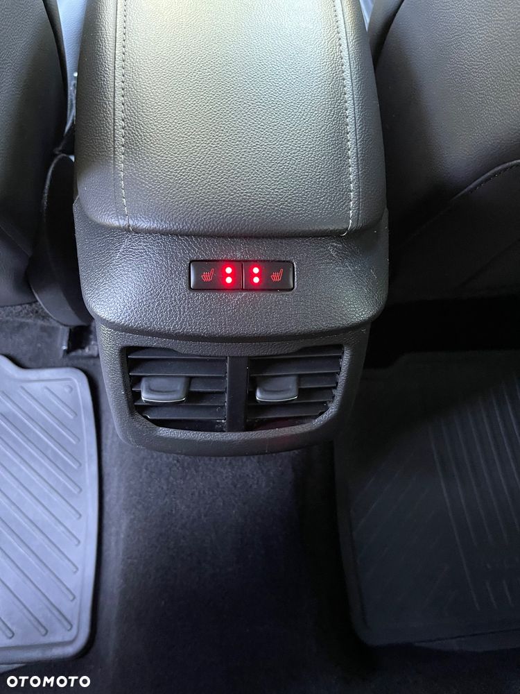 Ford Mondeo 2.0 TDCi Titanium - 15