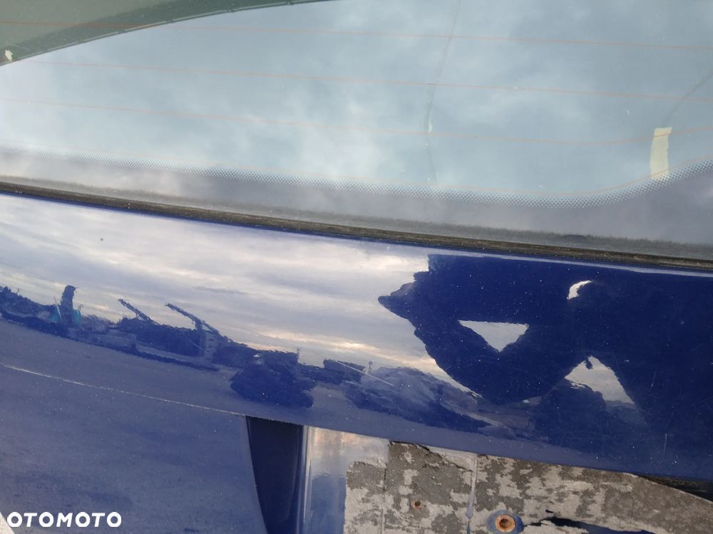 Klapa Bagażnika LA5E z Szybą Passat B5 Lift Kombi - 14