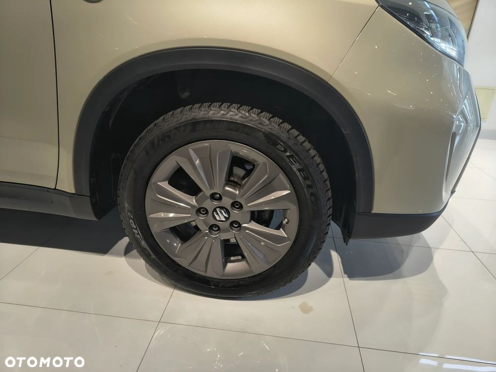 Suzuki Vitara 1.4 Boosterjet mHEV Premium Plus 2WD - 11