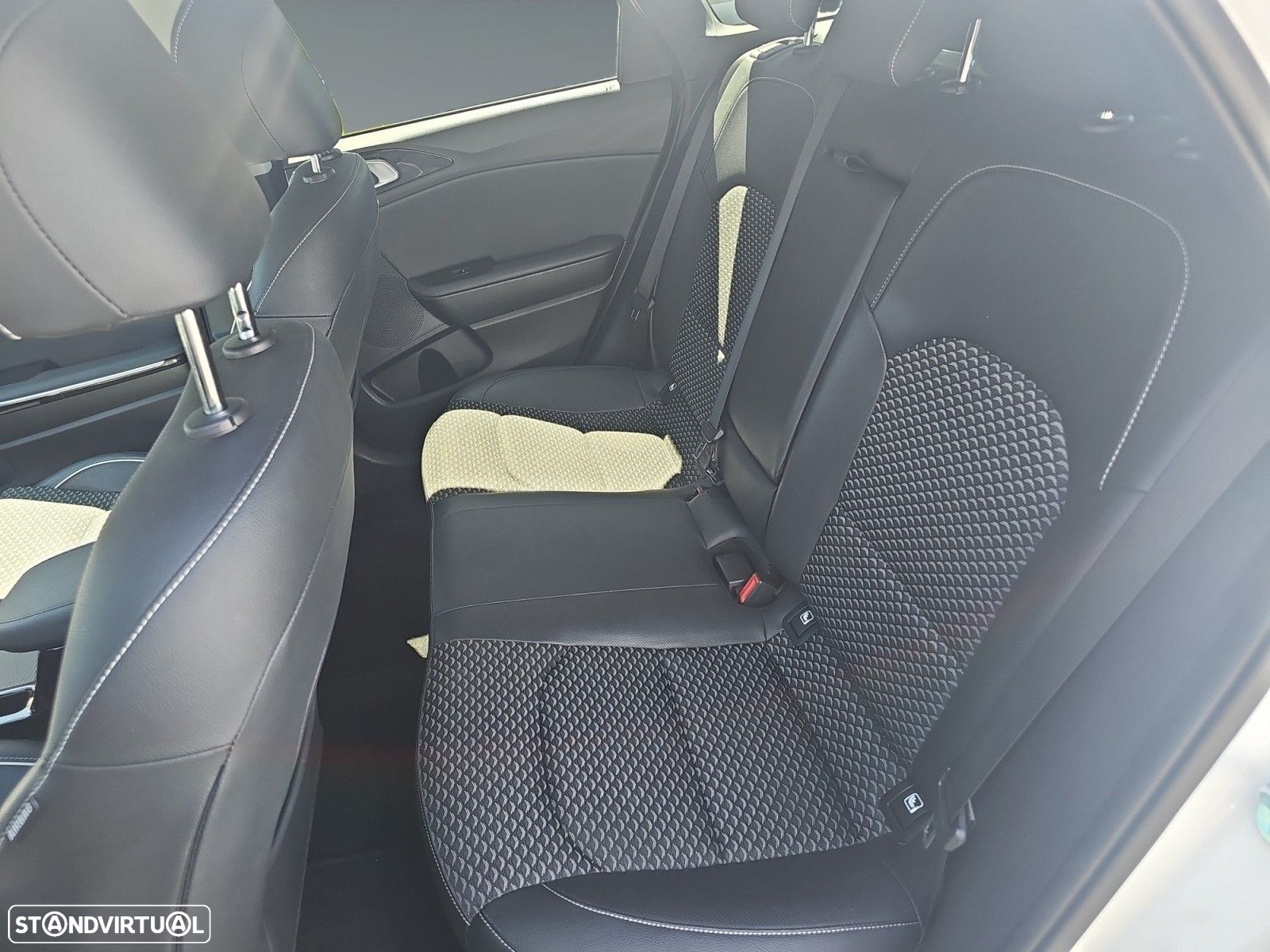 Kia Ceed SW 1.0 T-GDI Sport - 14