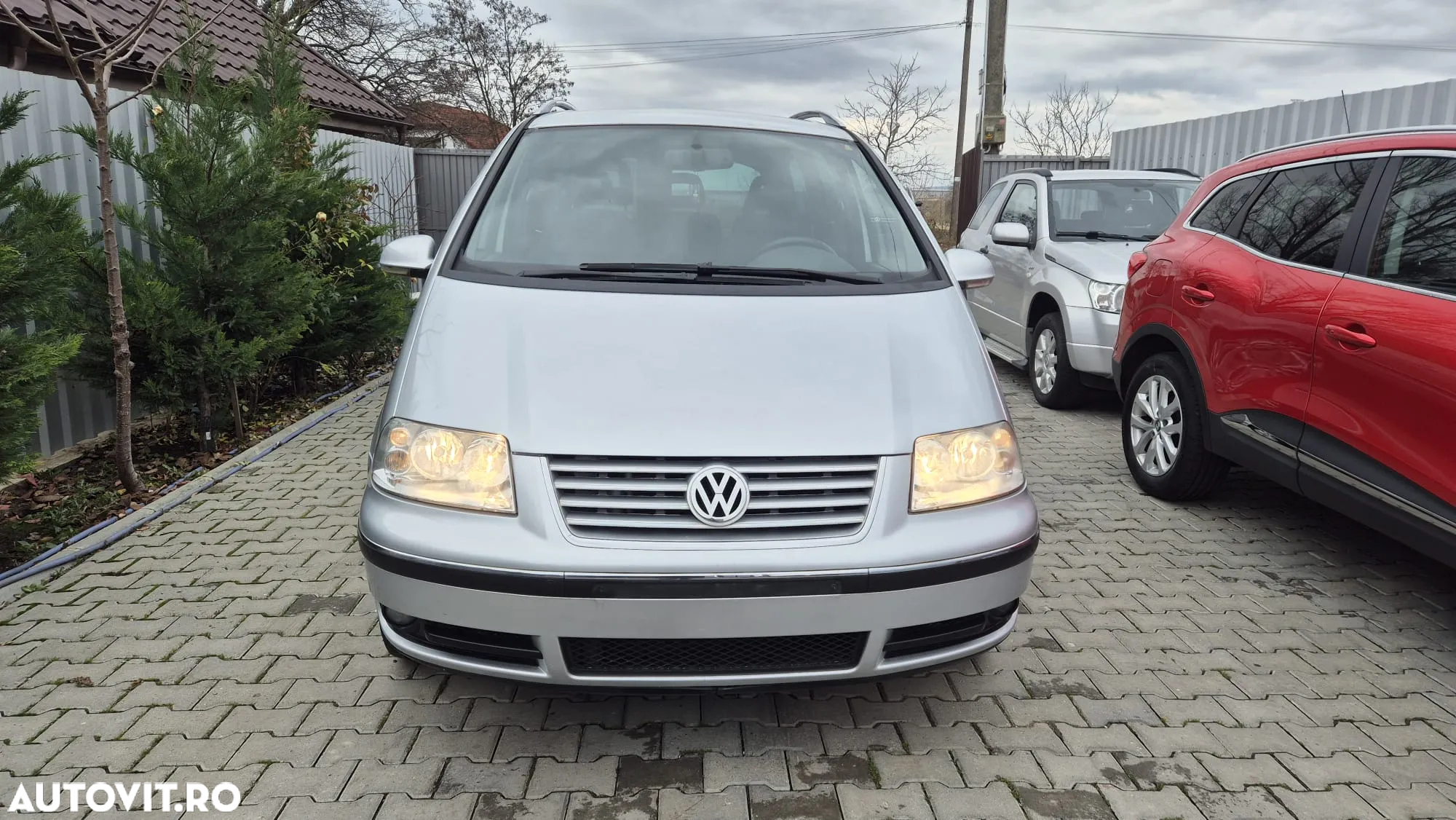 Volkswagen Sharan 1.9 TDI Comfortline Family - 6
