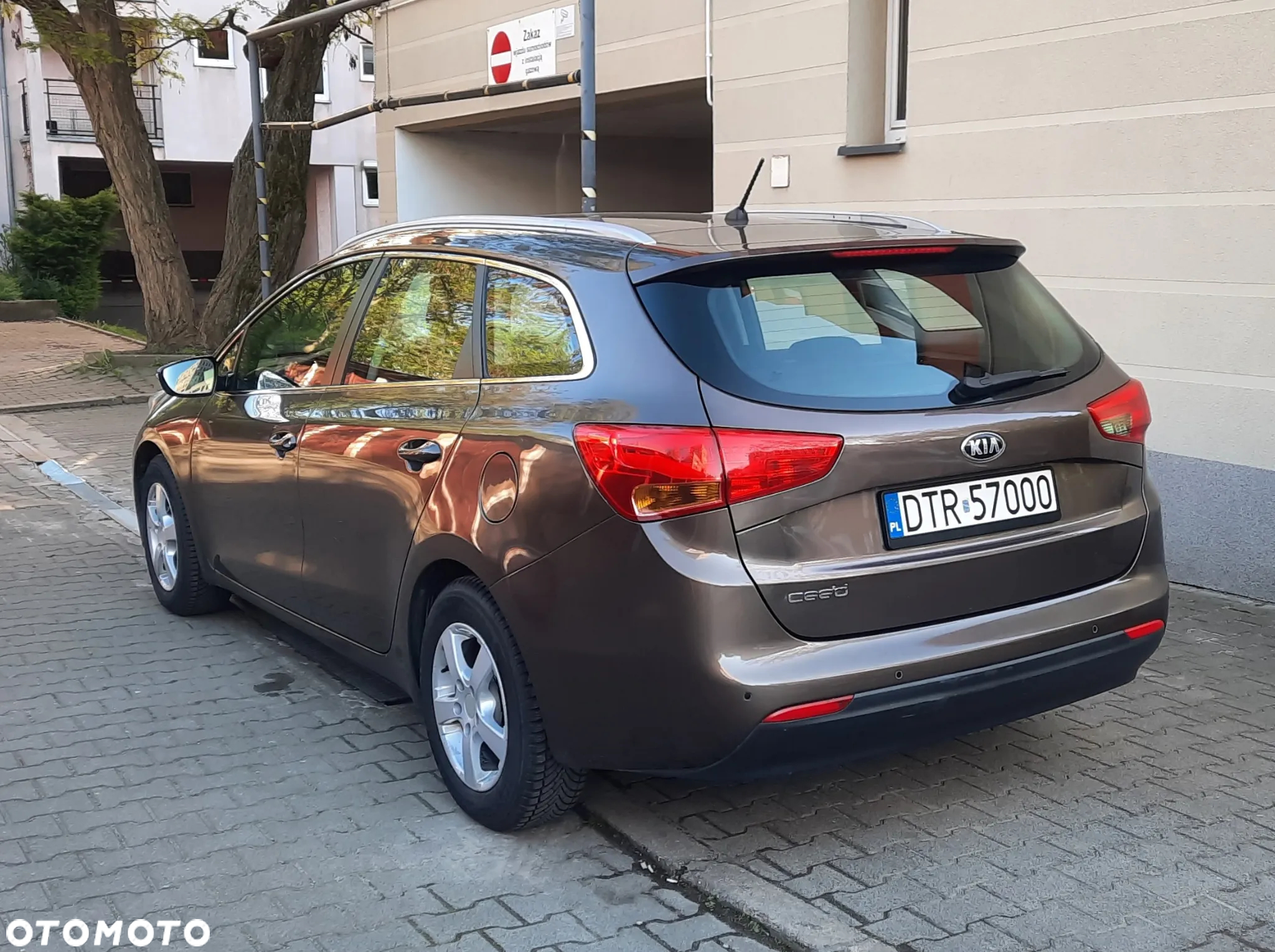 Kia Ceed 1.6 GDI Dream Team Edition - 5