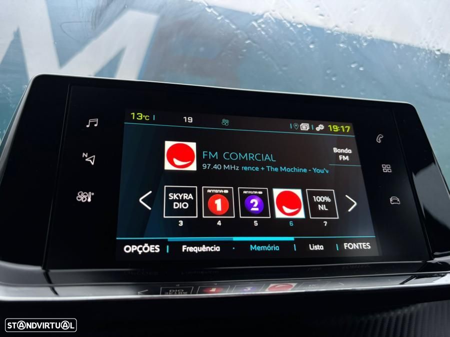 Peugeot e-208 E-Style - 12