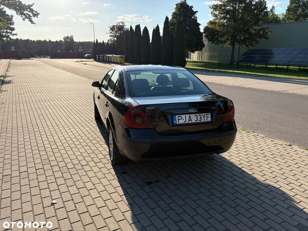 Ford Mondeo 2.0 TDDi Ghia - 5