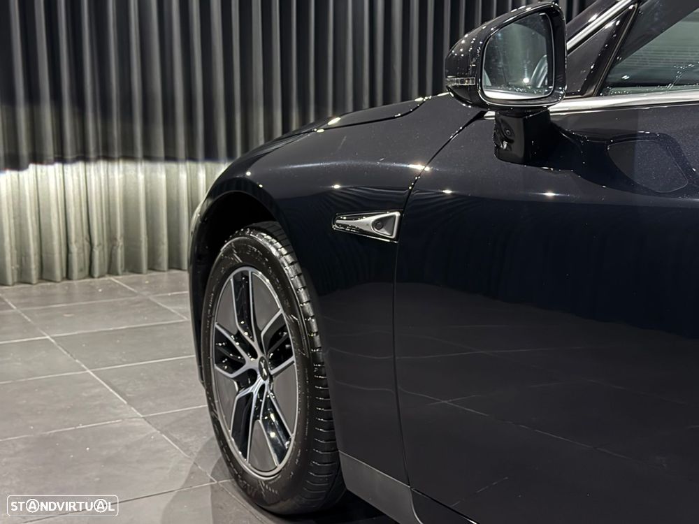 Xpeng P7i 86.2 kWh Long Range - 13