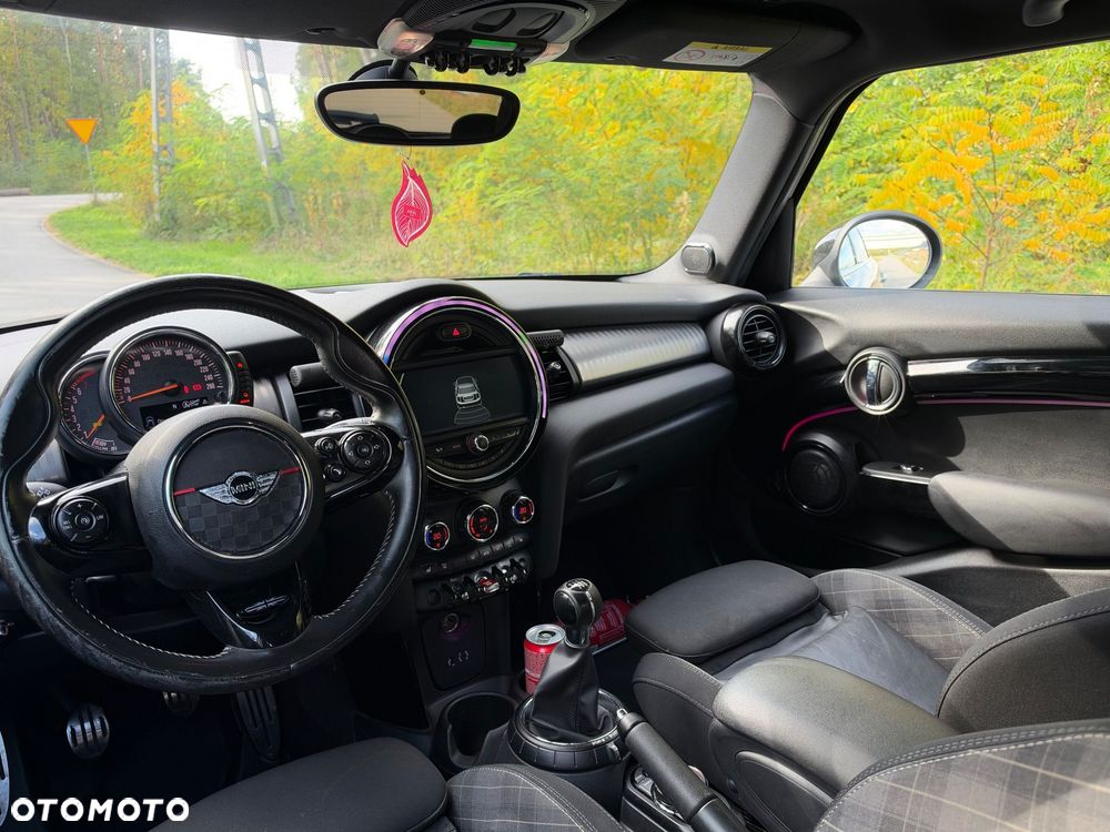 MINI Cooper S 60 Years Chili - 15
