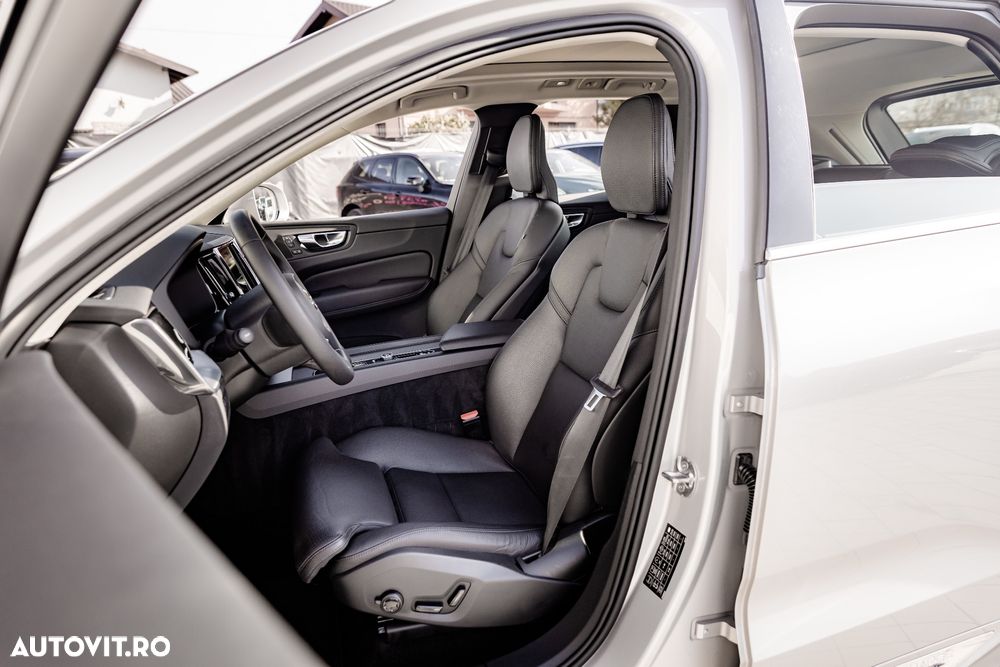 Volvo XC 60 Recharge T6 Twin Engine eAWD Inscription Expression - 14