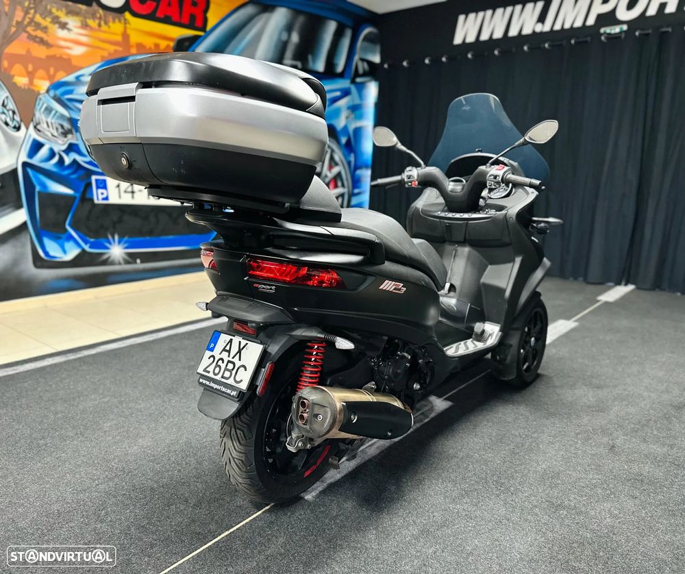 Piaggio MP3 - 4