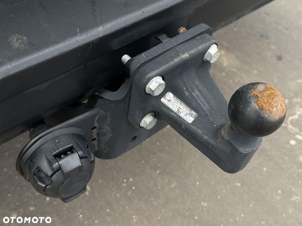 Volkswagen Crafter Furgon 4490 - 38