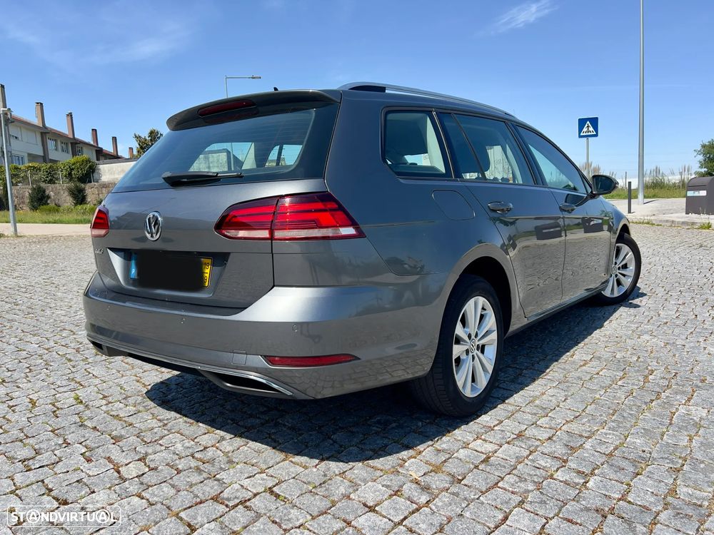 VW Golf Variant 1.6 TDi Confortline - 1