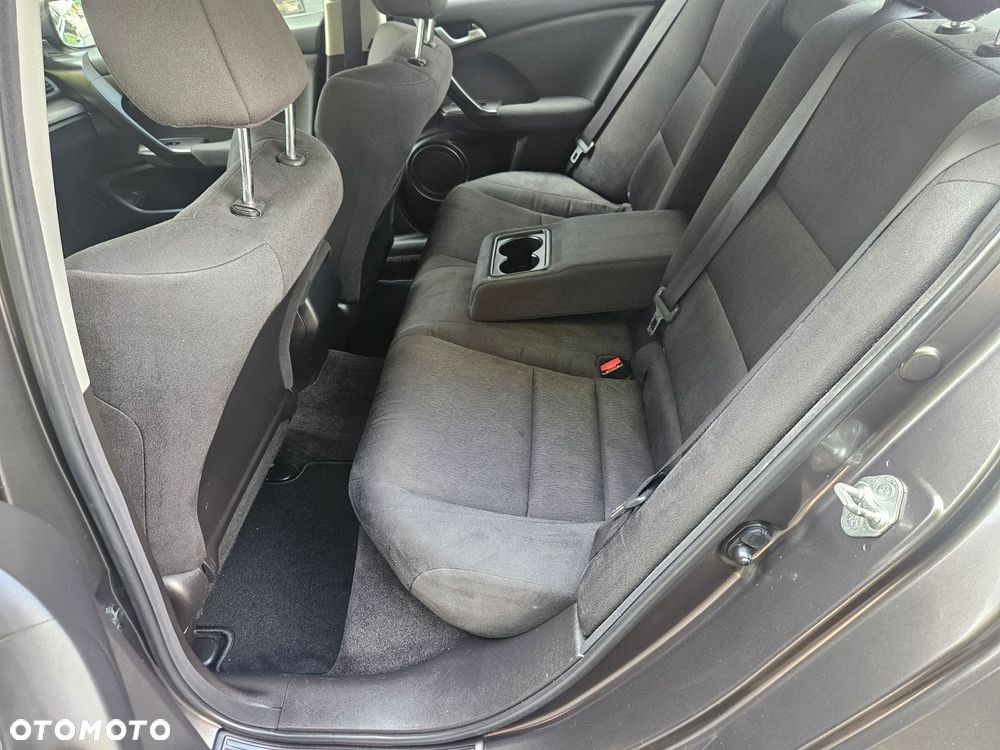 Honda Accord 2.0 Elegance Advantage - 10