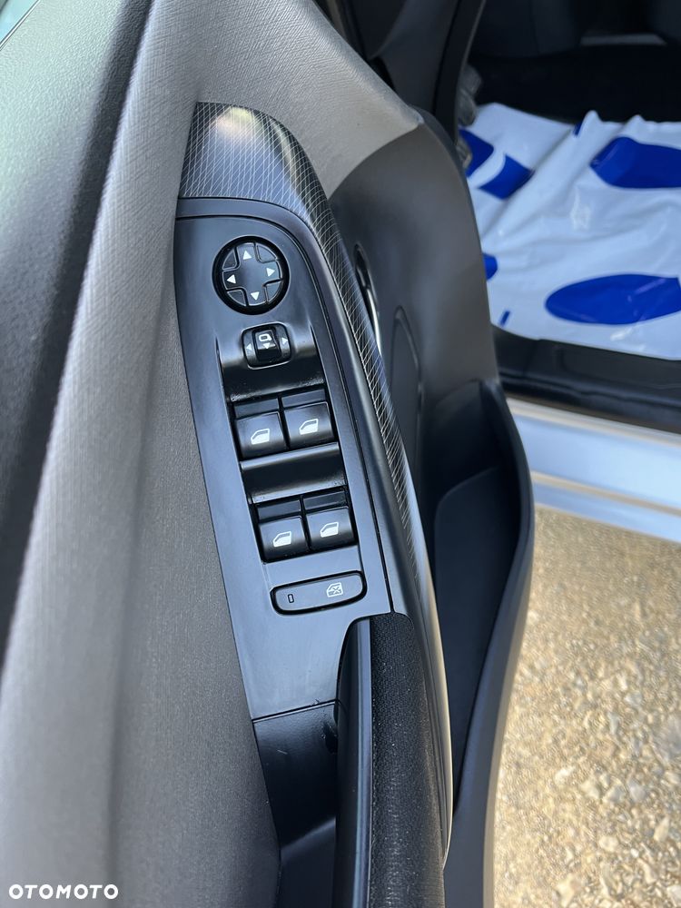 Citroën C4 Picasso 1.6 e-HDi Intensive - 17