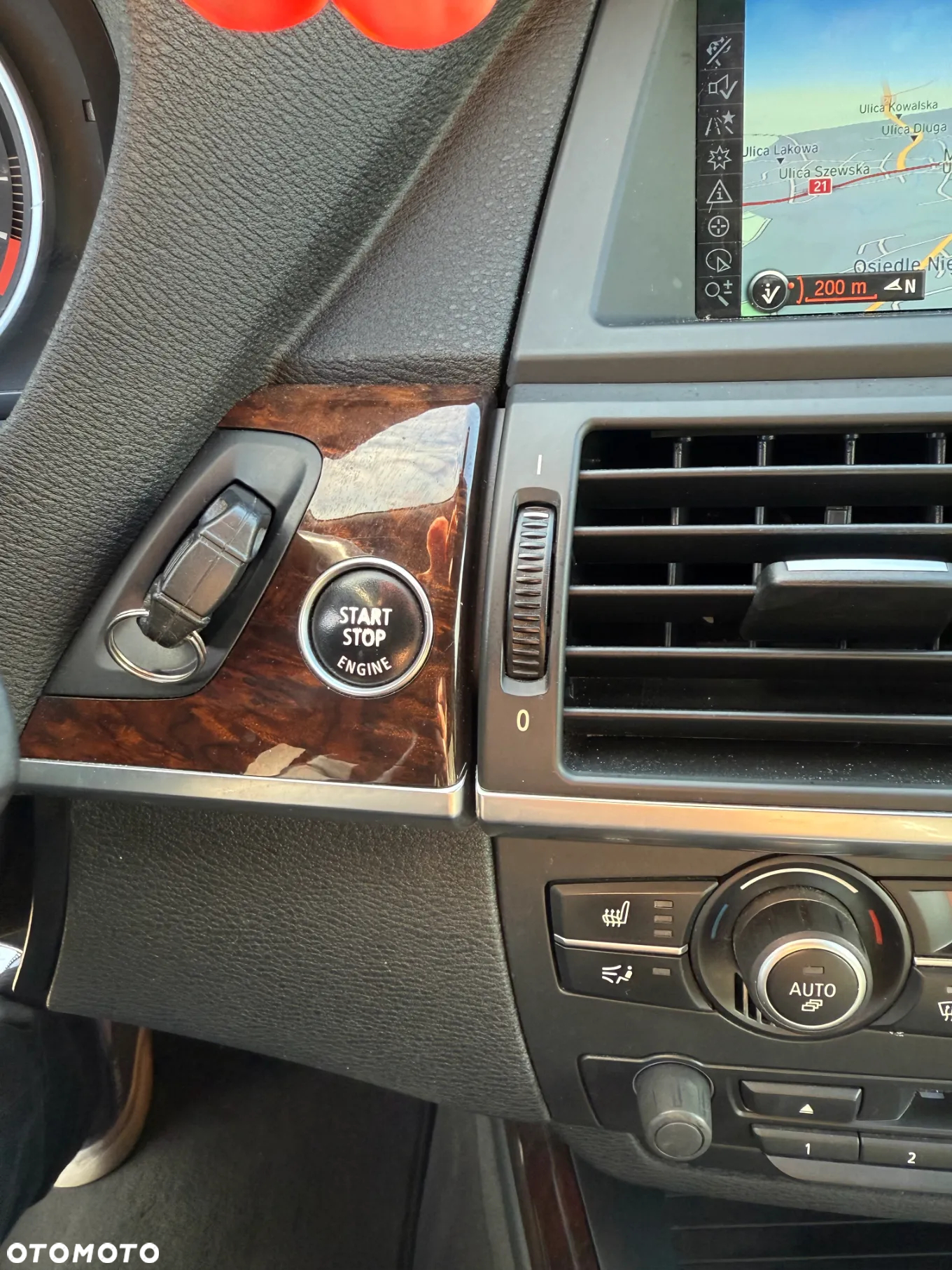 BMW X5 xDrive50i - 23