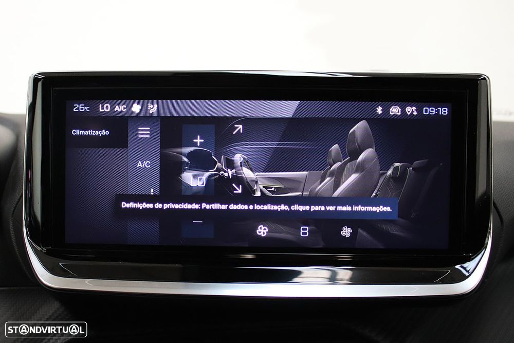 Peugeot 2008 1.2 PureTech Allure - 11