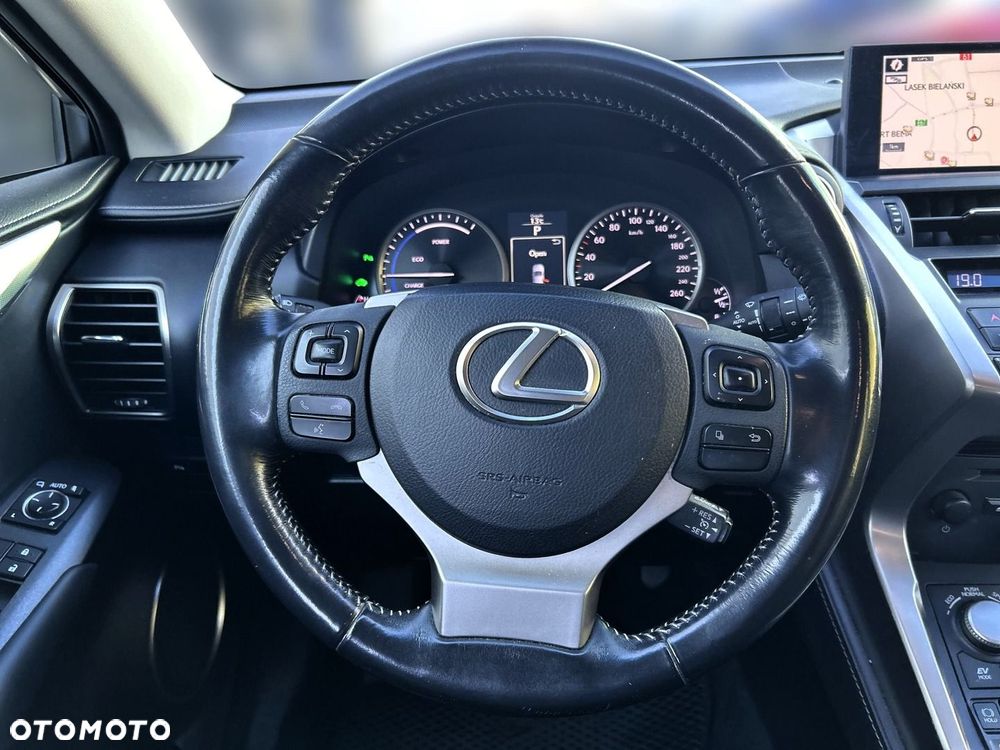 Lexus NX 300h Comfort AWD - 14