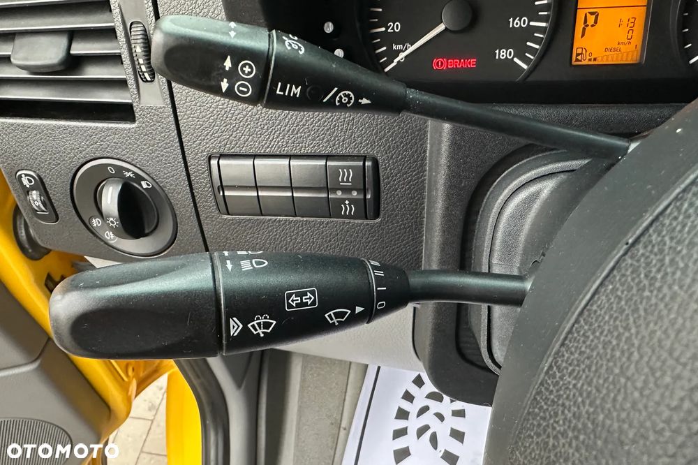 Mercedes-Benz Sprinter W906 - 23
