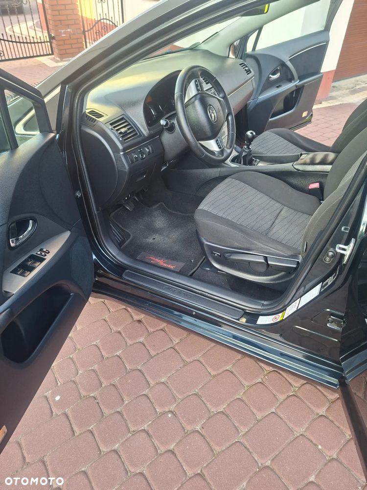 Toyota Avensis 1.8 Edition - 18
