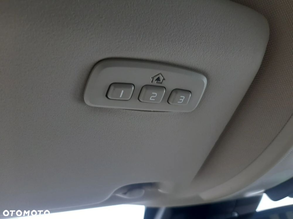 Volvo XC 60 2.4D Summum - 22