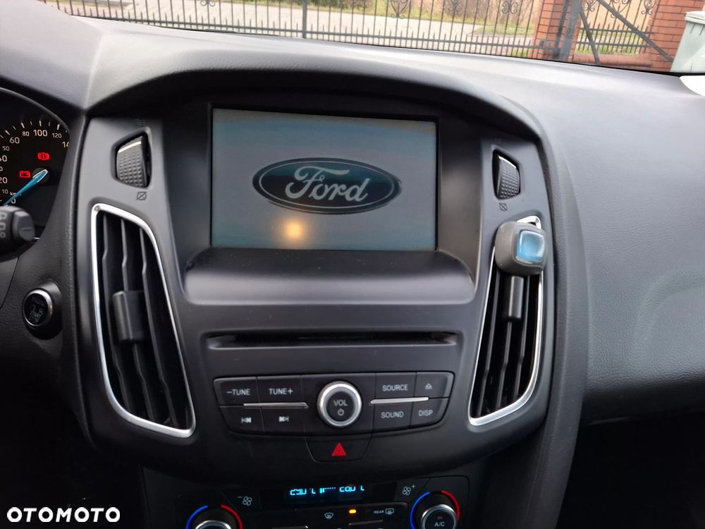 Ford Focus 1.5 EcoBlue STart-Stopp-System TITANIUM - 17