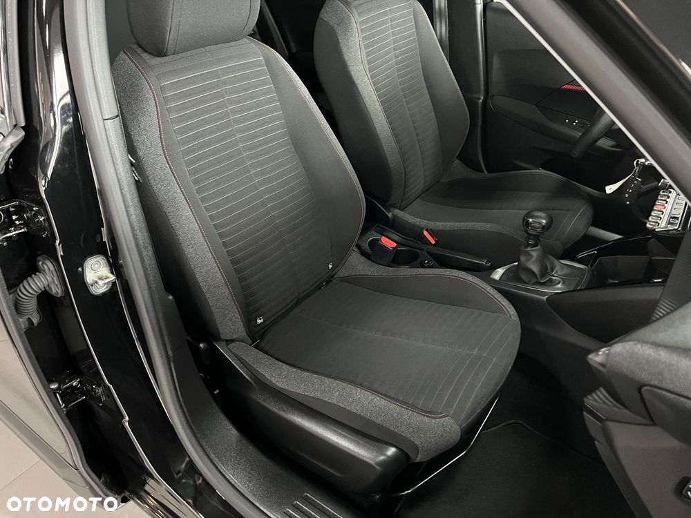 Peugeot 2008 - 37