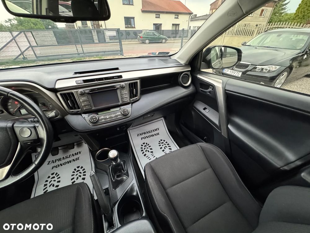 Toyota RAV4 2.0 D-4D Premium - 21