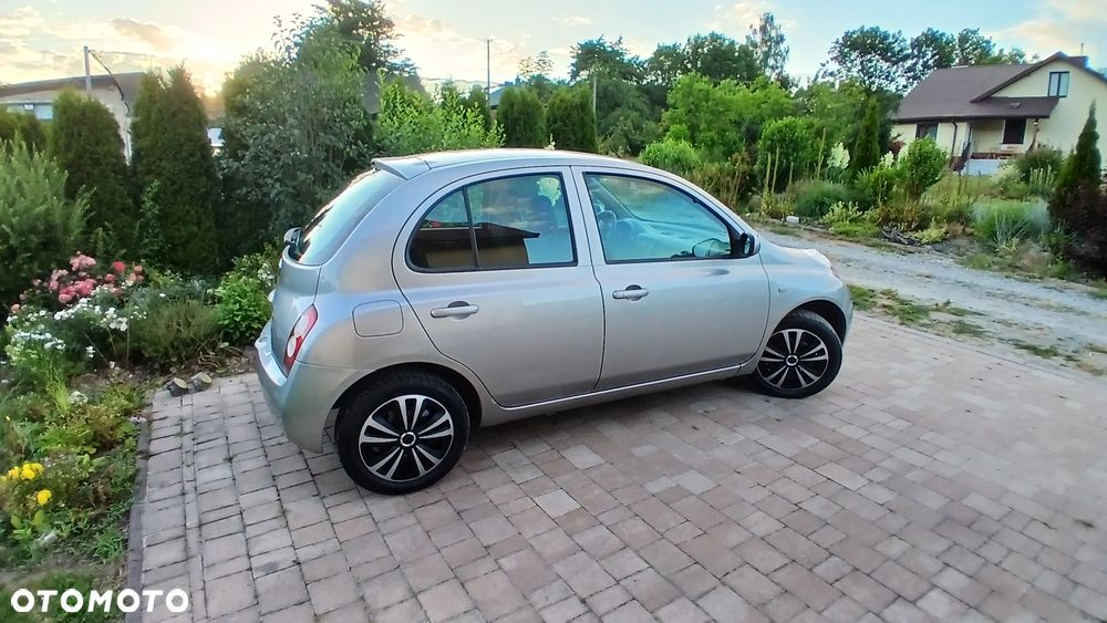 Nissan Micra - 6