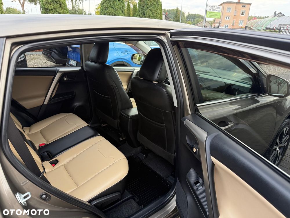 Toyota RAV4 2.0 Prestige MS EU6 - 20