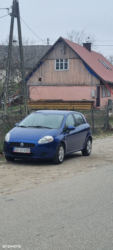 Fiat Grande Punto - 2