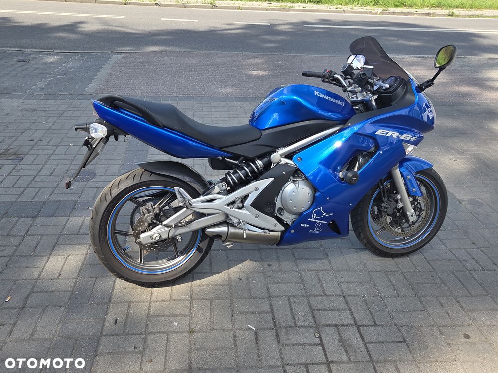 Kawasaki ER - 13