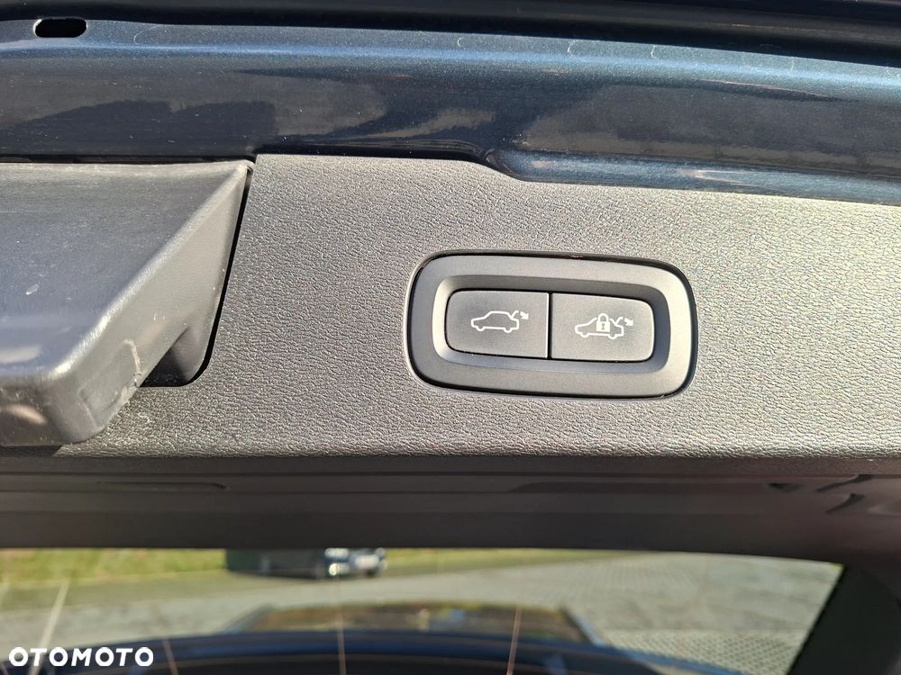 Volvo V60 B3 B Momentum Pro - 18
