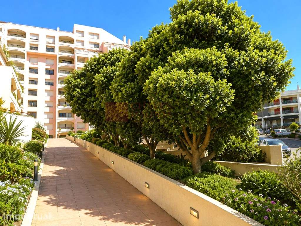Ericeira - T1 Mobilado com piscina e court tenis - centro - Grande imagem: 4/15