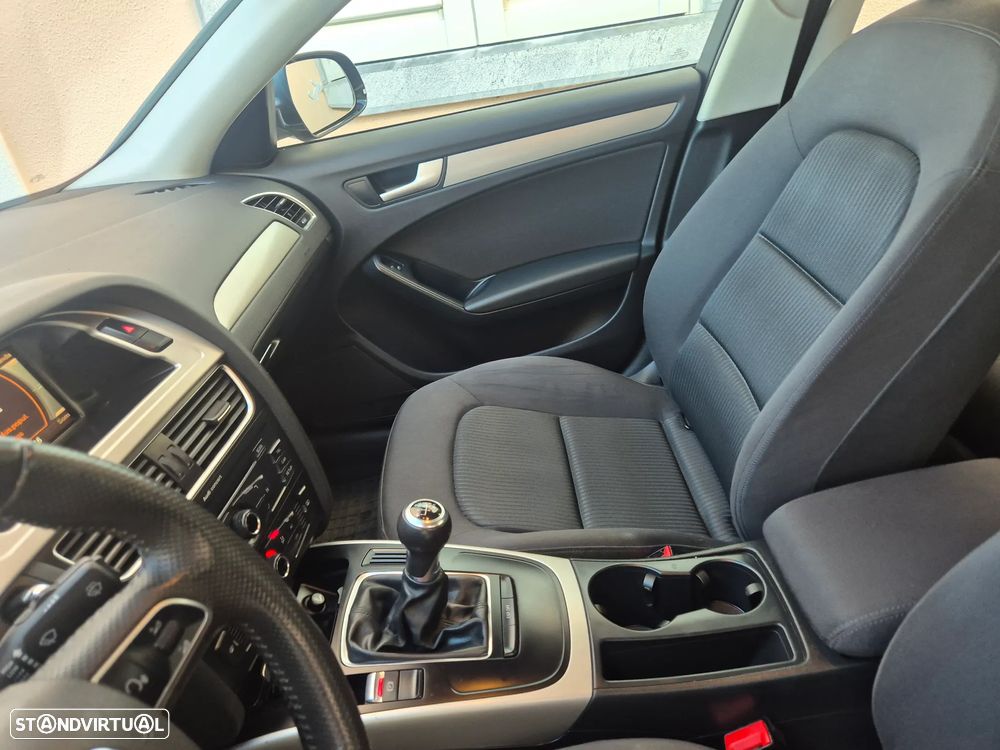 Audi A4 2.0 TDI Sport - 24