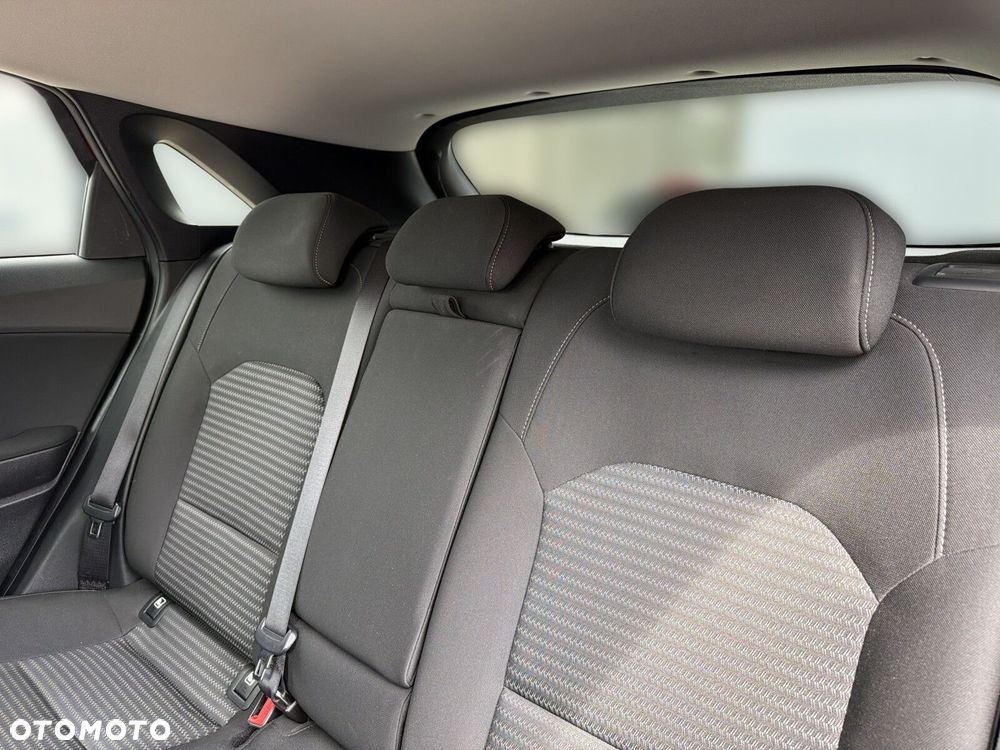 Kia Ceed - 35