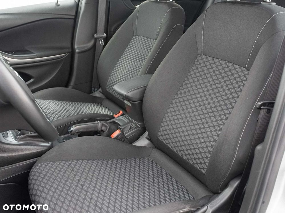 Opel Astra - 12