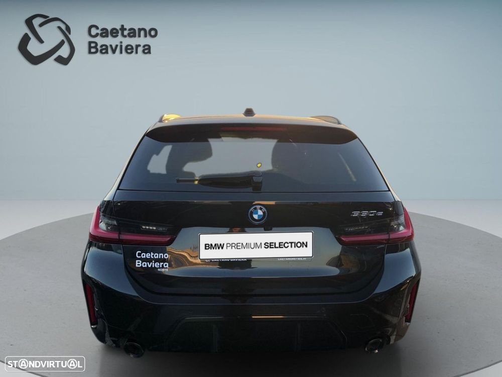 BMW 330 e Pack Desportivo M Pro Auto - 5